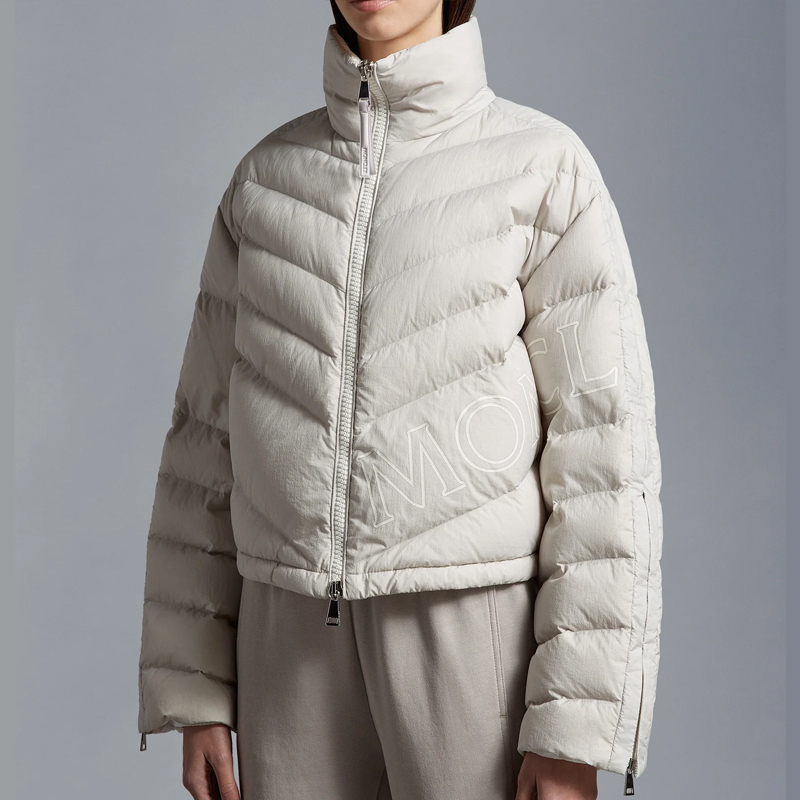 [Moncler] ��Ŭ���� Vonnes ��Ʈ �ٿ� ��Ŷ I10931A00051595JJ91Y