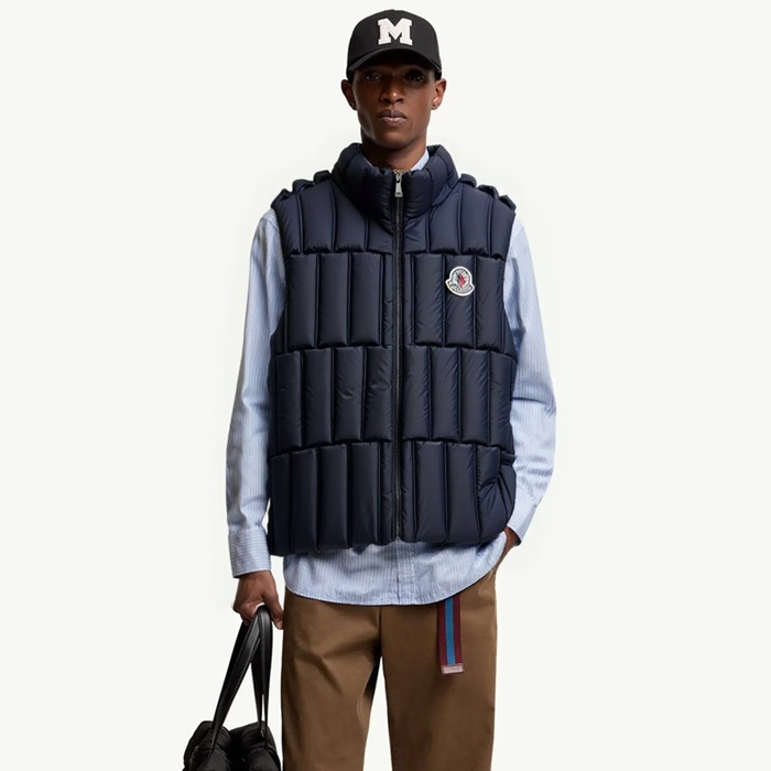 [Moncler] ��Ŭ���� x Raxxy ��/�� Dosol �е� ����Ʈ I20961A00014M3486999