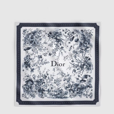 [DIOR] ��� �߿� �� ���� �÷η� ���� 90 ������ ��ī�� 62TC090D6031