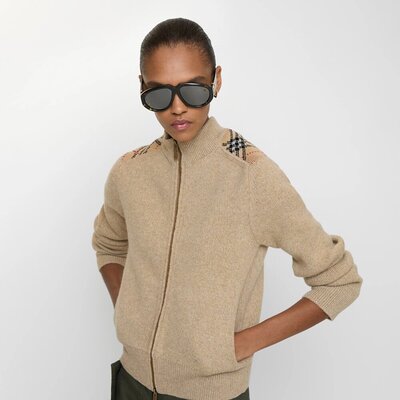 [BURBERRY] ������ üũ ���ø��� �� ĳ�ù̾� ������ ����� ��Ŷ 8117742