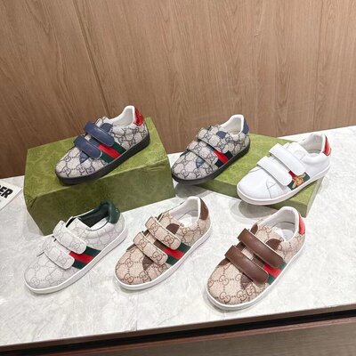 [GUCCI] ���� ĥ�己 ���̽� GG ������ ����Ŀ�� 463090
