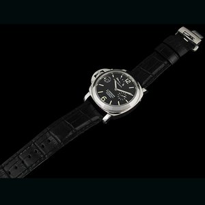 Panerai Luminor Automatic Power Reserve-02
