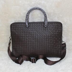 BOTTEGA VENETA �긮�� ���̽� 1022 ������ [�簡��]