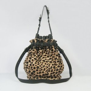 ALEXANDER WANG Alexanderwang 63462 �˷������ �𿡰����� ��ġ
