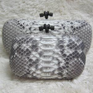 Bottega Veneta ���װ�����Ÿ 6688 �׷��� ��ܹ칫�� 