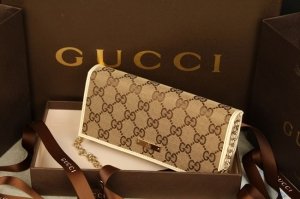 GUCCI 170426 9770