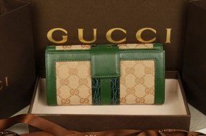Gucci ���� 224476