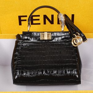[Fendi] ��� ��ī�� ���� 8243 (������) 