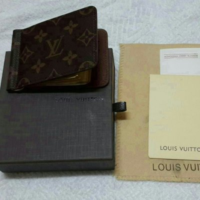 [Louis vuitton] ���̺��� �Ӵ� Ŭ��