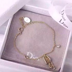[Dior] ť�� ��ü�� ����