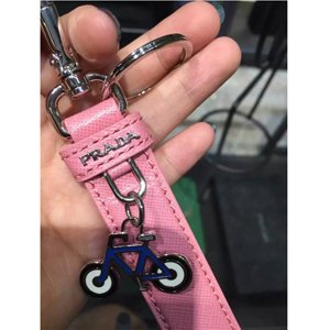 [Prada] �����  Ű�� 