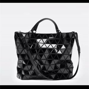 [Issey Miyake] �̼��� �̾���  �ڵ��