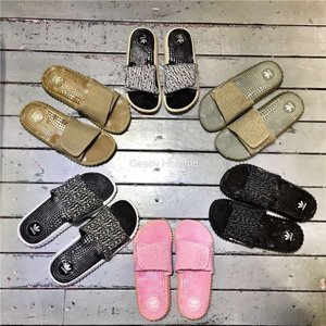 [Addidas] Yeezy Season 3 Slipper