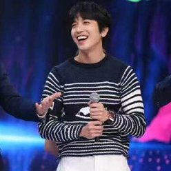 [Thom Browne] ����� �������� ��Ʈ (����ȭ �����ǰ)