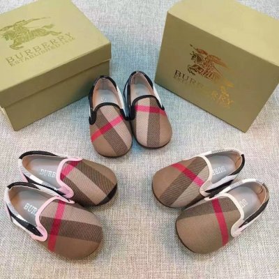 [Burberry] ������ Ű�� ����Ŀ�� 839-201