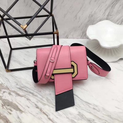 [Prada] ����� �÷��� ������ -Q13340