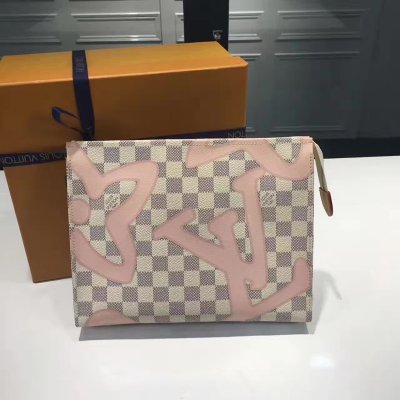 [Louis vuitton] ���̺��� �ٹ̿� ���ָ� Ŭ��ġ N41049