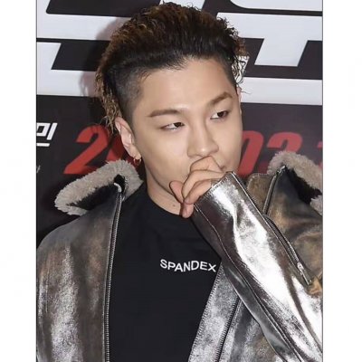 [Balenciaga] �߷��þư� spandex ������ Ƽ����