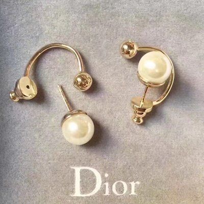 [Dior] ��� �Ͱ��� DI-8933