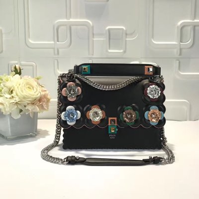 [Fendi] ��� ĭ ���̹�--Q15794 