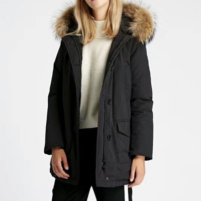 [Canada Goose] ĳ���� ���� �︮ġ 