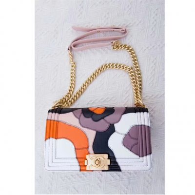 [Chanel] Chian Bag 67086