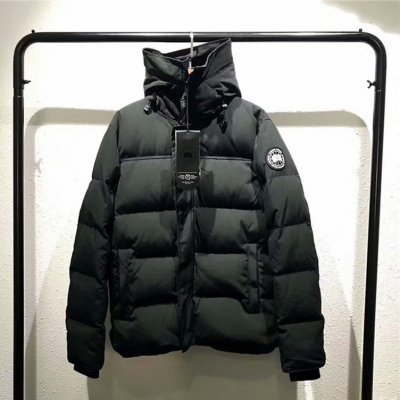[Canada Goose] Women's Short Pading