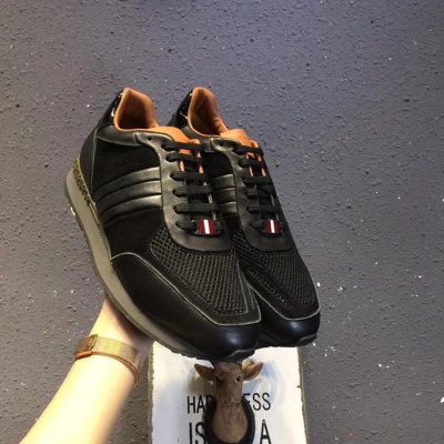 [Bally] �߸� ASCAR ����Ŀ�� 17102330