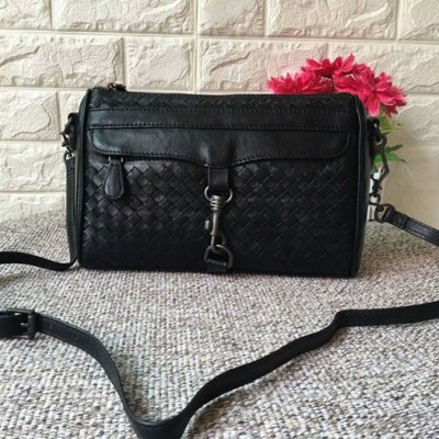 [Bottega Veneta] ���װ� ����Ÿ ũ�ν��� 17113030