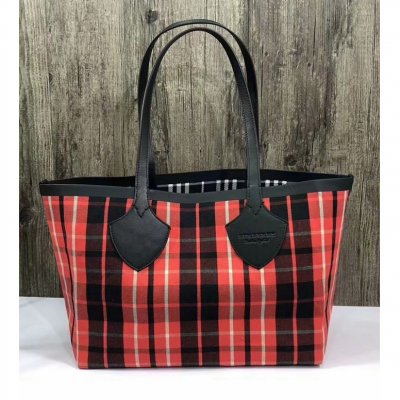 [Burberry] ������ ���̾�Ʈ ��� ���۹�