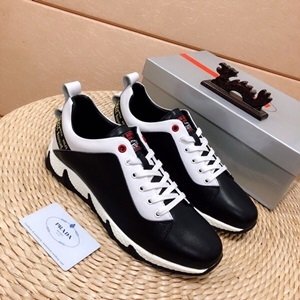 [Prada] ����� ���� ����Ŀ�� 19031231
