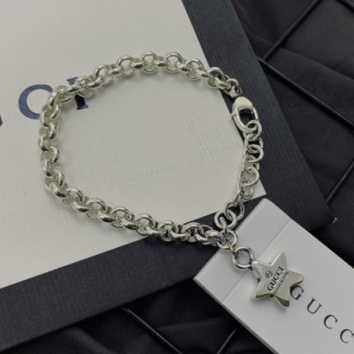 [Gucci] ���� �ǹ� ��Ÿ�ΰ� ���� 19081536