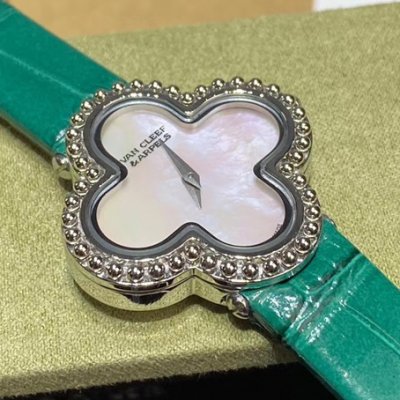 [Van Cleef & Arpels] �� Ŭ���� �� ���� ���Ժ�� ��ġ 19102431 