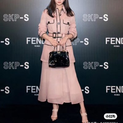 [Fendi] ��� A���� ��ĿƮ 20032336