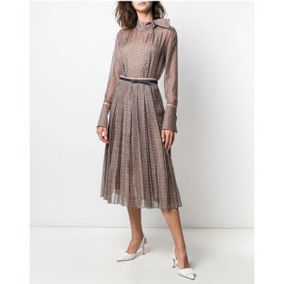 [Fendi] ��� �ΰ� ��ĿƮ 20033038