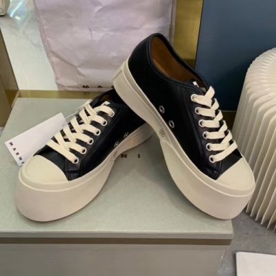 [Marni] ������ �ĺ��� �ο�ž ����Ŀ�� 20071533