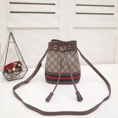 [Gucci] ���� ���ǵ�� �̴� GG ��Ŷ�� 550620