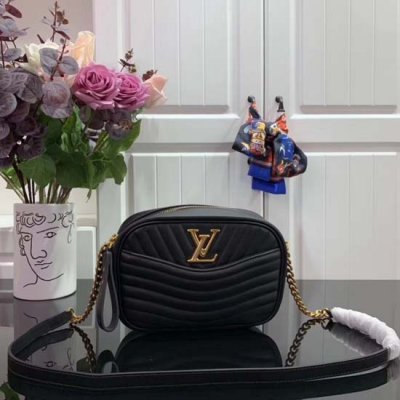 [Louis vuitton] ���̺��� �����̺� ī�޶�� ���� M53682 
