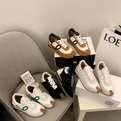 [Loewe] �ο��� �߷� ���� ����Ŀ�� 20120347