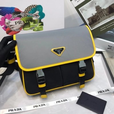 [Prada] ����� ���ڳ� ũ�ν� ����� 2VD769