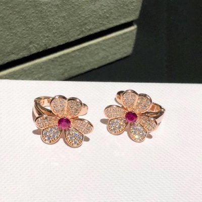 [Van Cleef & Arpels] ��Ŭ���� �ؾ��� �̾ 21011131