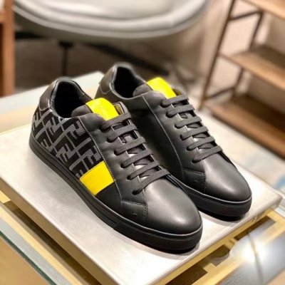 [Fendi] ��� �ΰ� ���� ����Ŀ�� 21011245