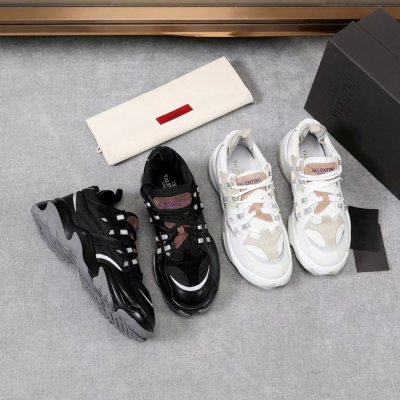 [Valentino] �߷�Ƽ�� ������ ī���ö��� ����Ŀ�� 21032641
