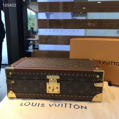 [Louis vuitton] ���̺��� ���׷� �ð� ���̽� 21042037