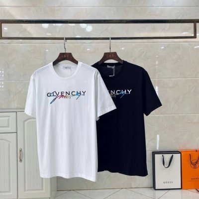 [Givenchy] ����� ��/�� �ΰ� ��ư Ƽ���� 21050331