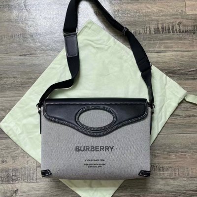 [Burberry] ������ ȣ���丮 ����Ʈ ĵ���� ���� �޽����� 21072041