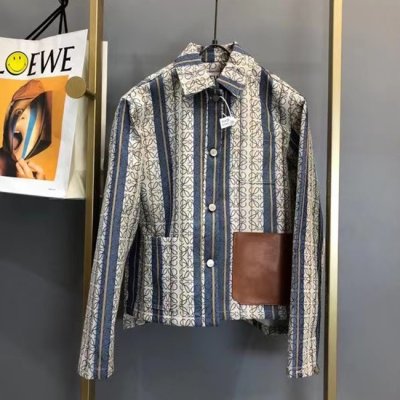 [Loewe] �ο��� �ΰ� ������ ��ư ���� 21072833