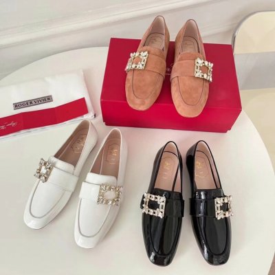 [Roger Vivier] ���� ��� ��Ŭ �ΰ� ���� 21082144