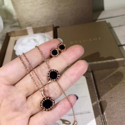 [BVLGARI] �Ұ��� ����� ���� �Ͱ��� ��Ʈ 21102735