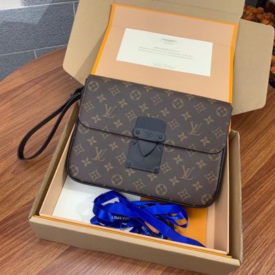 [Louis vuitton] ���̺��� S Lock A4 Pouch M80560
